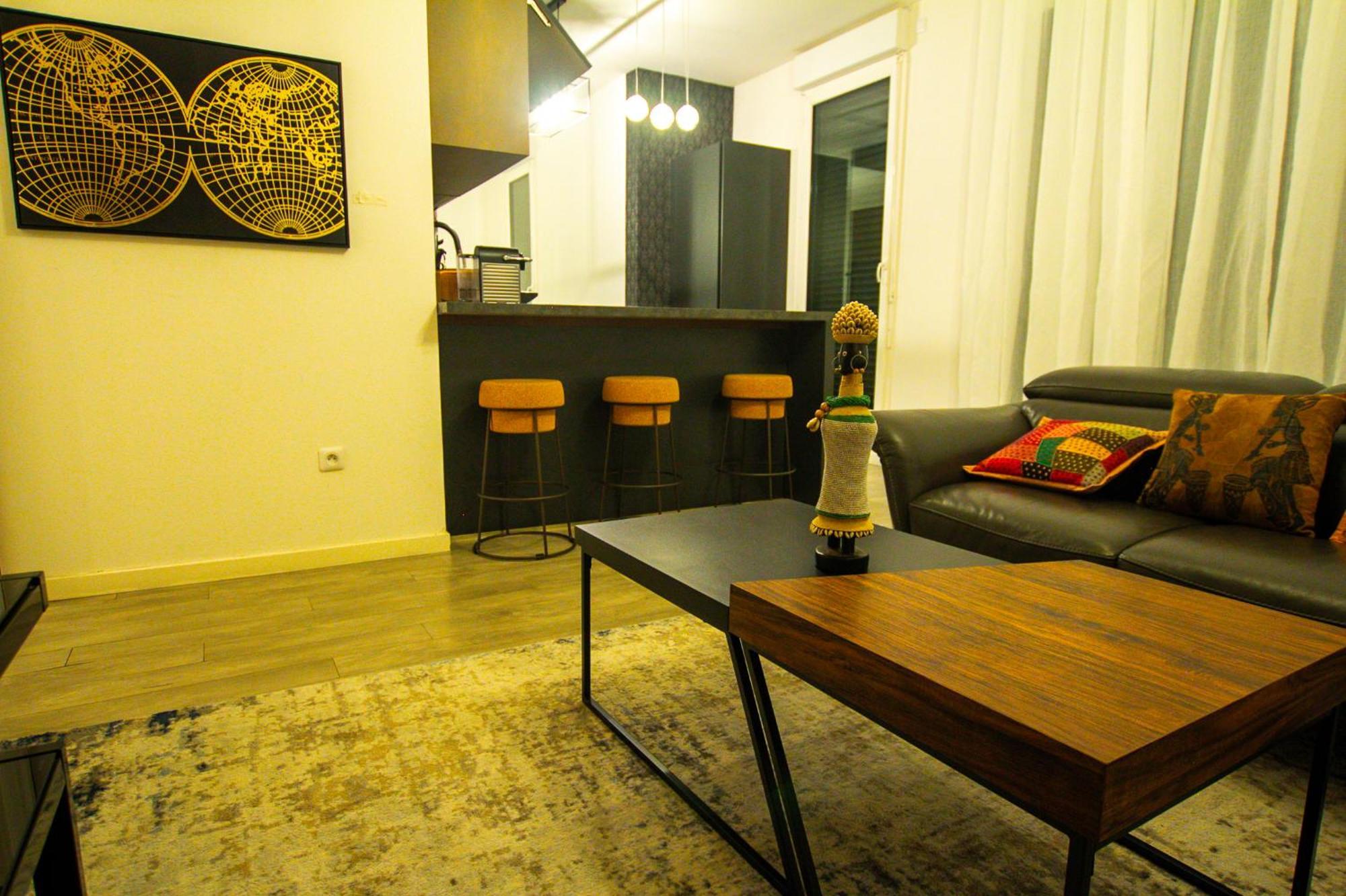 Skyview Luxury Appartement A מונטבראן מראה חיצוני תמונה